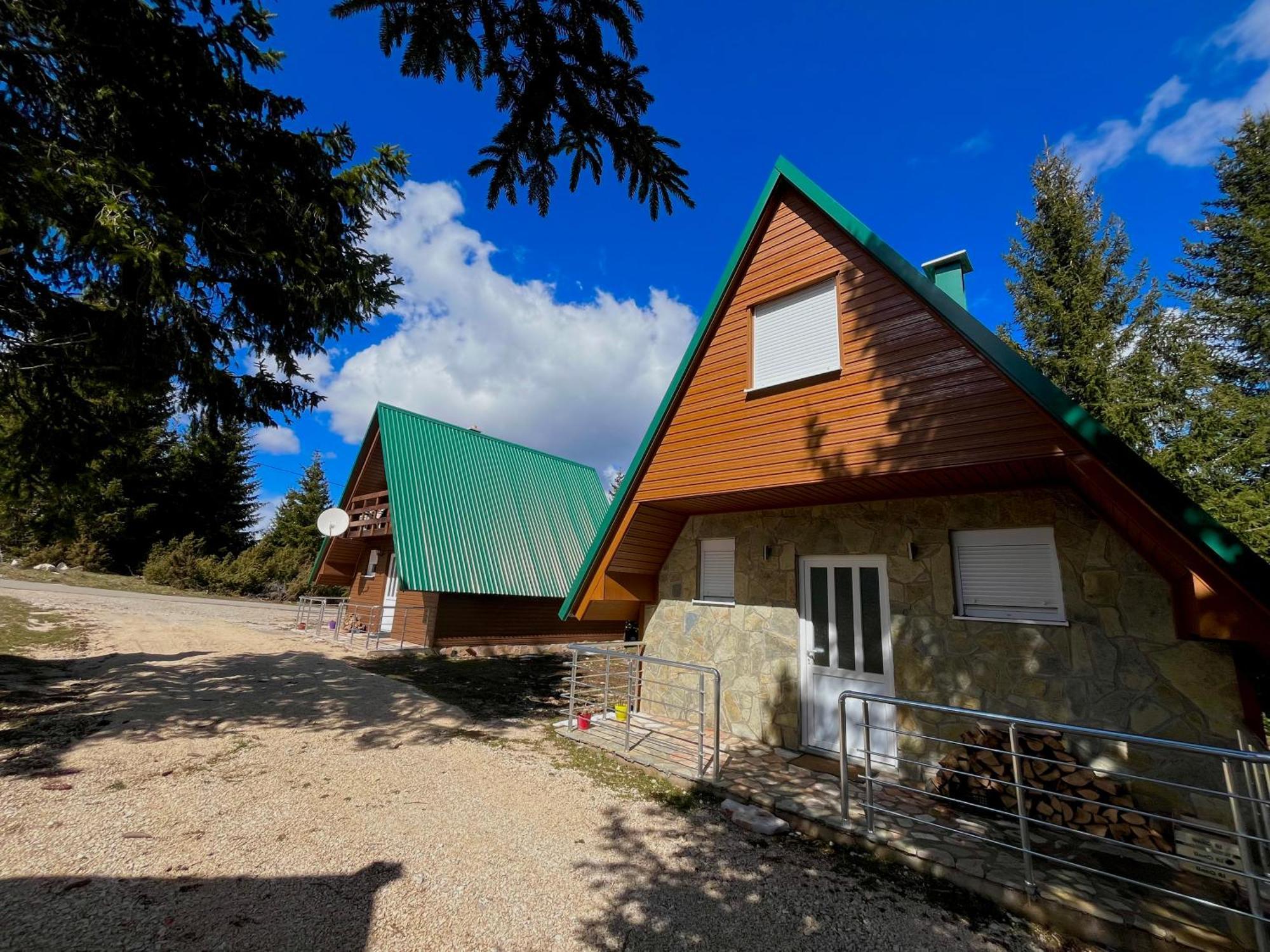 Villa Pejovic Zabljak  Luaran gambar